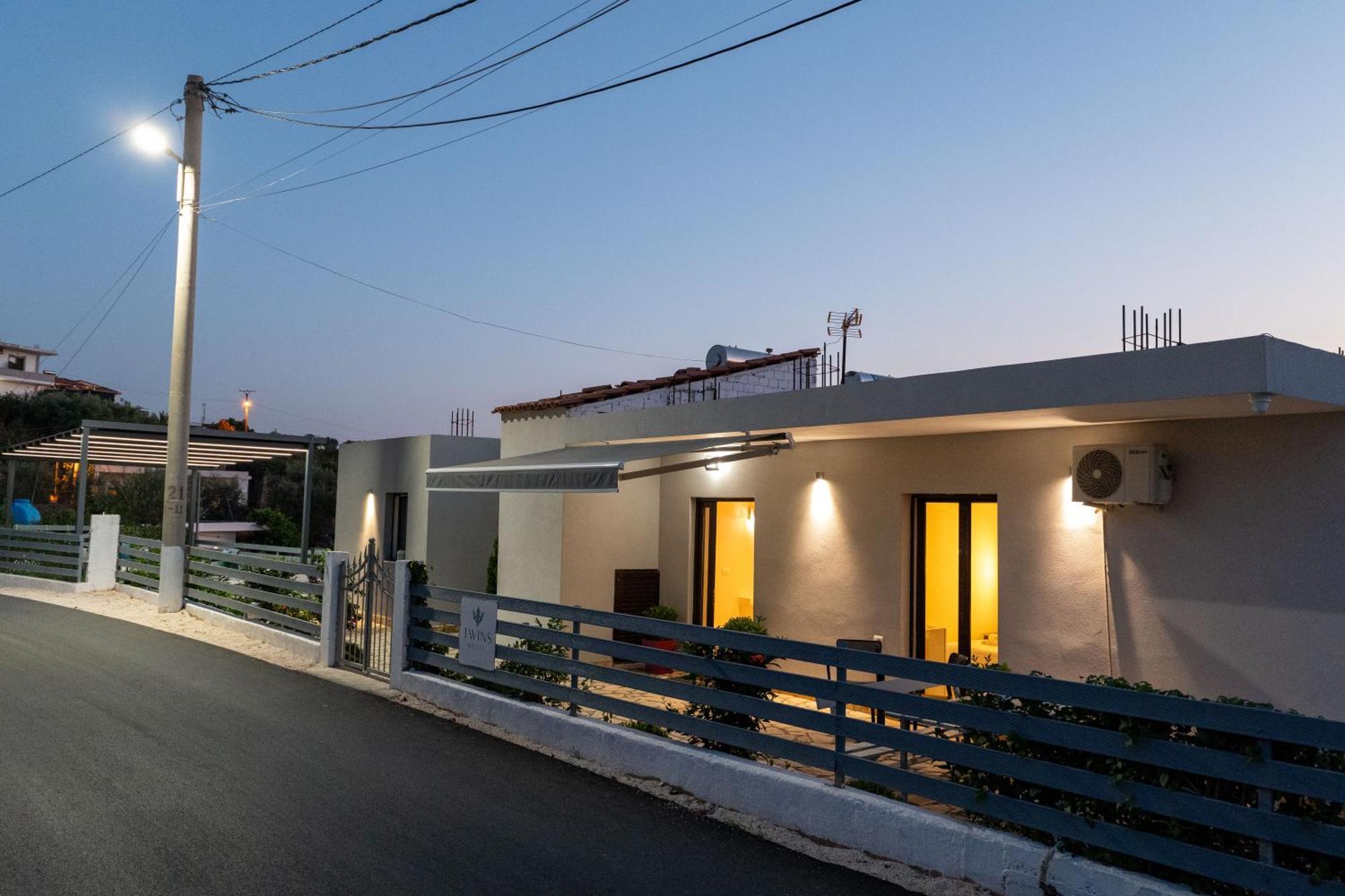 Twins Hotel Ksamil Exterior photo