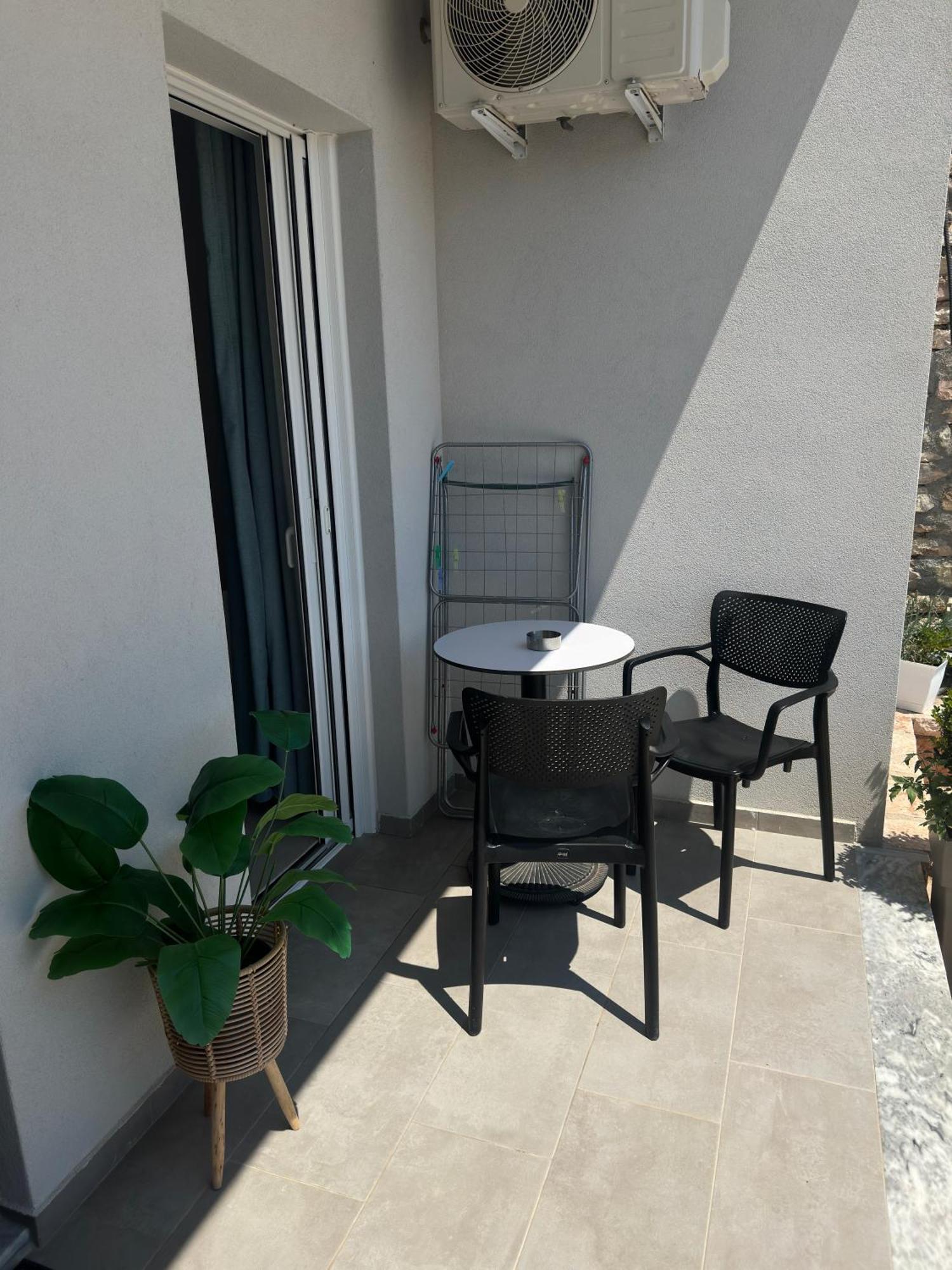 Twins Hotel Ksamil Exterior photo